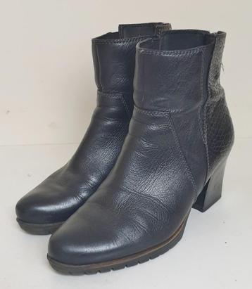 Tamaris korte laarsjes maat 38 leer beschikbaar voor biedingen
