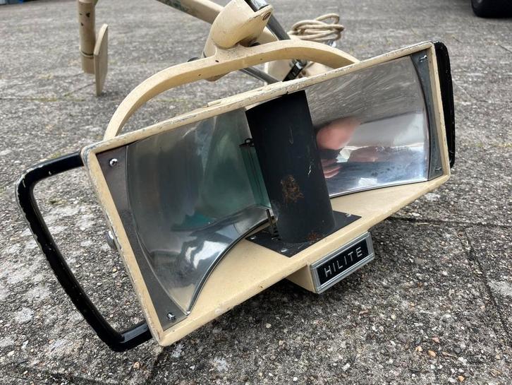 *** ZELDZAME INDUSTRIËLE VINTAGE TANDARTS-LAMP van HILITE, Antiek en Kunst, Antiek | Overige Antiek, Ophalen