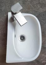 Sphinx fontein 37cm x 24,5cm x 14cm wit inclusief Tiger kraa, Ophalen, Gebruikt, Wastafel