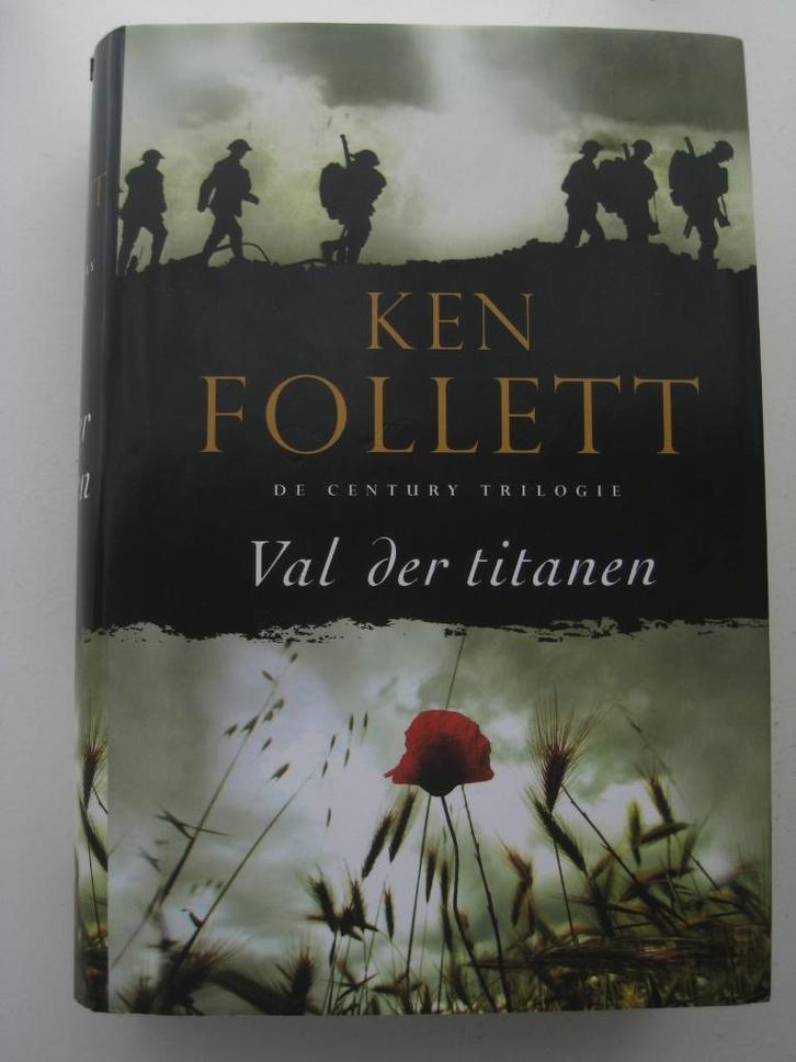 Ken Follett – Val der Titanen, Boeken, Literatuur, Zo goed als nieuw, Europa overig, Ophalen of Verzenden