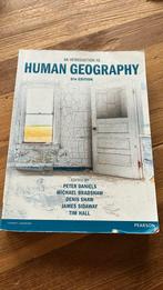 An Introduction to Human Geography 5th ed., Boeken, Sociale wetenschap, Peter Daniels, Ophalen of Verzenden, Zo goed als nieuw