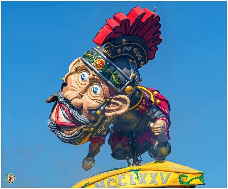 Pop Romein / Ridder carnavalswagen, Hobby en Vrije tijd, Overige Hobby en Vrije tijd, Zo goed als nieuw, Ophalen