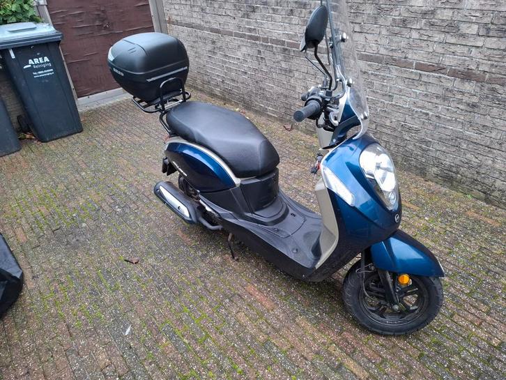 Sym Mio FS05W snorfiets 2020 (blauw kenteken), Fietsen en Brommers, Scooters | SYM, Mio, Benzine, Ophalen of Verzenden