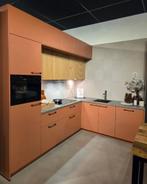 Fantastische showroomkeuken in zijdeglanslak NCS, Ophalen, Overige kleuren, Hoekkeuken, Hoogglans of Gelakt