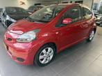 Toyota Aygo 1.0-12V Aspiration Red Navigator, Voorwielaandrijving, Euro 5, Gebruikt, 4 stoelen