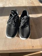 Zwarte Sneakers Maat 39, Ophalen, Zo goed als nieuw, Zwart, Sneakers of Gympen