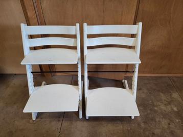 2x Stokke Tripp Trapp Stoel Wit beschikbaar voor biedingen