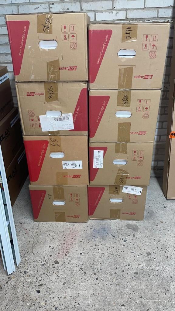 Partij solar edge omvormers, Doe-het-zelf en Verbouw, Zonnepanelen en Toebehoren, Nieuw, Overige typen, 200 wattpiek of meer, Ophalen