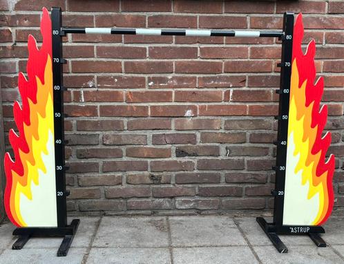 BY ASTRUP HOBBY HORSE HINDERNIS VUUR, Kinderen en Baby's, Speelgoed | Overig, Gebruikt, Jongen of Meisje, Ophalen