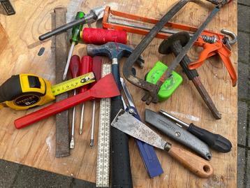 Partijtje gereedschap  beschikbaar voor biedingen
