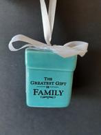Pakje the greatest gift is family kerstornament Kurt S. Adle, Diversen, Kerst, Verzenden, Nieuw