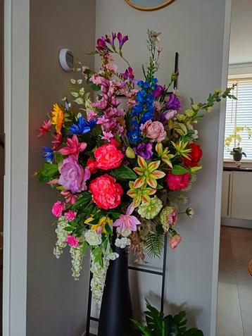 Luxe Kunstbloemen Boeket - Kleurrijk & Handgemaakt beschikbaar voor biedingen