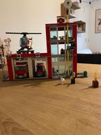 Brandweer kazerne compleet lego city, Kinderen en Baby's, Speelgoed | Duplo en Lego, Ophalen of Verzenden