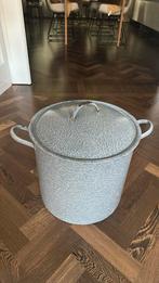 Grote weck ketel uit oma’s keuken, Ophalen