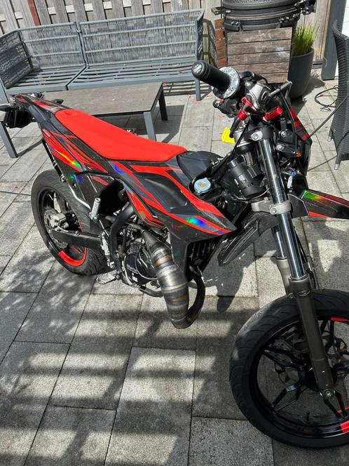 Beta RR 50 Supermoto 2023, Fietsen en Brommers, Brommers | Derbi, Zo goed als nieuw, Ophalen