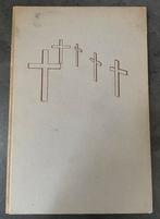 Five graves at Nijmegen, Boeken, Ophalen, Tweede Wereldoorlog, Zo goed als nieuw