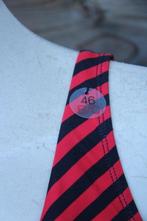 Tankinitop rood/ zwart Livera mt 46B/C Nieuw Vaste prijs, Kleding | Dames, Badmode en Zwemkleding, Overige typen, Nieuw, Ophalen of Verzenden