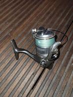 Shimano twinpower FA 2500. Origineel uit japan, Watersport en Boten, Ophalen of Verzenden, Zo goed als nieuw, Molen