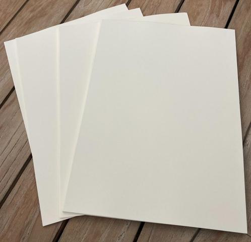 KNUTSELPAPIER A4 IVOOR CREME 120 GRAM 100 vel, Diversen, Papierwaren, Nieuw, Ophalen of Verzenden