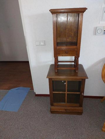 Gratis 2 Kleine Eikenhouten Kastjes beschikbaar voor biedingen