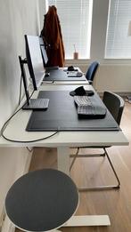 IKEA TROTTEN zit/sta bureau, Huis en Inrichting, Bureaus, Ophalen, In hoogte verstelbaar, Zo goed als nieuw, Stabureau