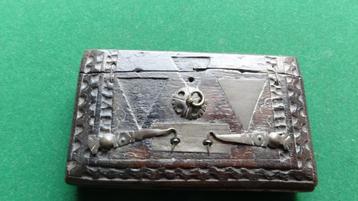 Antieke karaat gewicht / muntgewicht doos vroeg 18e eeuw beschikbaar voor biedingen