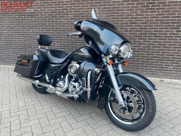 HARLEY-DAVIDSON STREET GLIDE FLHX  beschikbaar voor biedingen