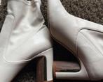 Crème kleurige enkellaarsjes met bijzondere hak., Kleding | Dames, Schoenen, Verzenden, Lage of Enkellaarzen, Nieuw, Zara