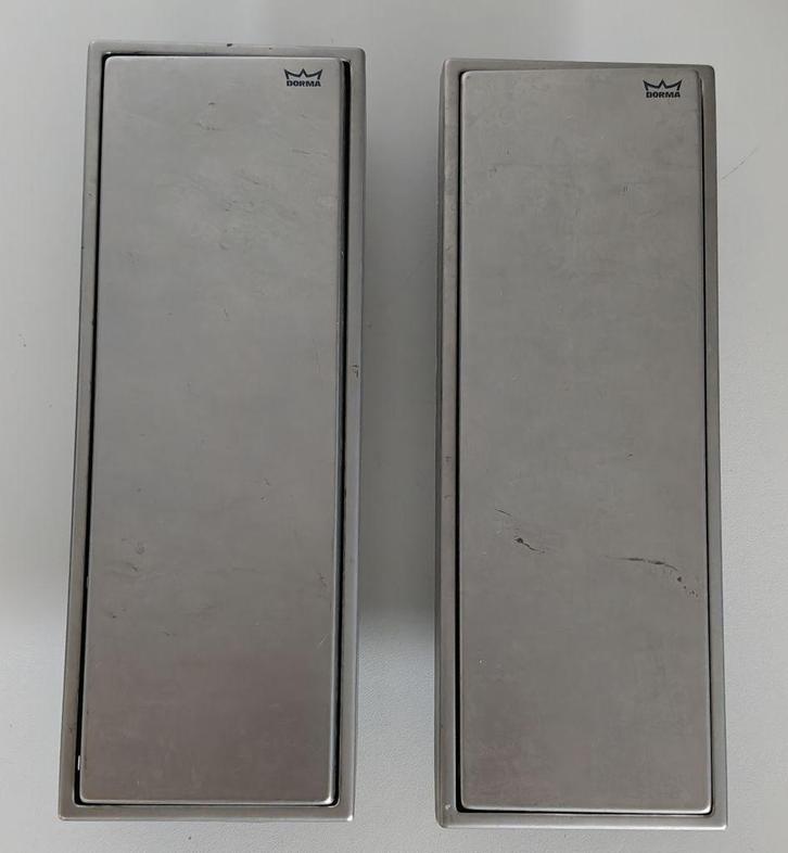 2 Dorma drukknoppen, Doe-het-zelf en Verbouw, Hang- en Sluitwerk, Gebruikt, Overige typen, Ophalen of Verzenden