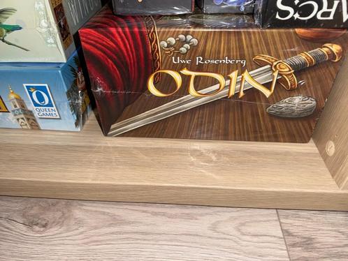 Odin NL (A Feast for Odin), Hobby en Vrije tijd, Gezelschapsspellen | Bordspellen, Nieuw, Een of twee spelers, Drie of vier spelers