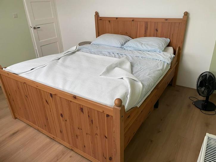Houten bed + matras (3x op geslapen) - 160x200, Huis en Inrichting, Slaapkamer | Complete slaapkamers, Zo goed als nieuw, Tweepersoons
