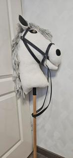 Handgemaakte stokpaard wit, Ophalen