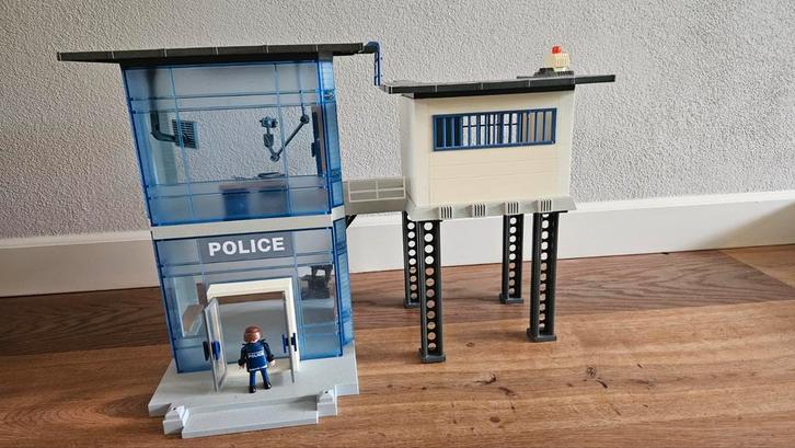 Playmobil 71395 Politiecommandocentrum, Kinderen en Baby's, Speelgoed | Playmobil, Gebruikt, Ophalen of Verzenden