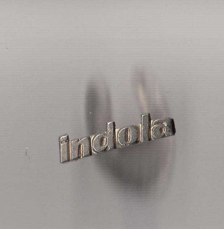 Indola Haarproducten knoop, Verzamelen, Speldjes, Pins en Buttons, Gebruikt, Speldje of Pin, Overige onderwerpen, Ophalen of Verzenden