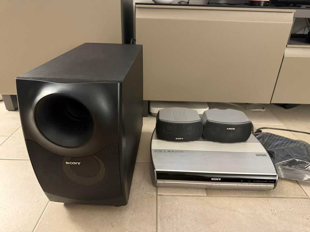 Originele Sony 2.1 Speakerset (SS-WSX1) + DVD Home Cinema, Ophalen, Gebruikt, 2.1-systeem, Sony
