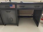 Bureau voor tiener zwart metaal, Huis en Inrichting, Ophalen, Zo goed als nieuw