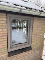 Kunststof Draaikiepraam - triple glas 850x1100, Ophalen, Gevelraam of Ruit, 80 tot 120 cm, 80 tot 120 cm