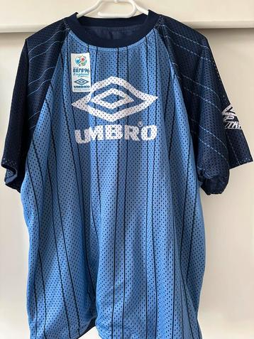 Cultshirt Umbro vintage sport shirt classic britpop beschikbaar voor biedingen