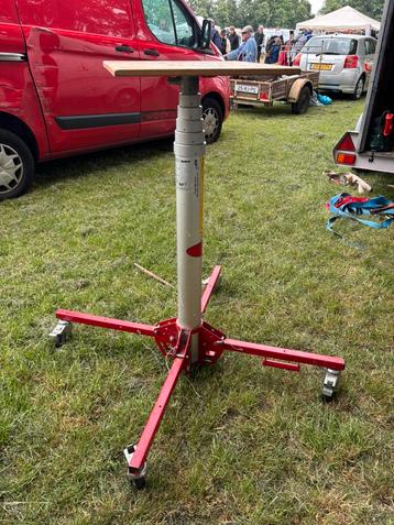 Materiaal lift ALP-lift  beschikbaar voor biedingen