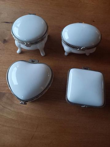 Porcelain Doosjes Limoges beschikbaar voor biedingen