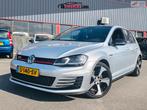 Volkswagen Golf 2.0 TSI GTI Performance // AUTOMAAT / STOELV, Voorwielaandrijving, Gebruikt, 4 cilinders, 1984 cc