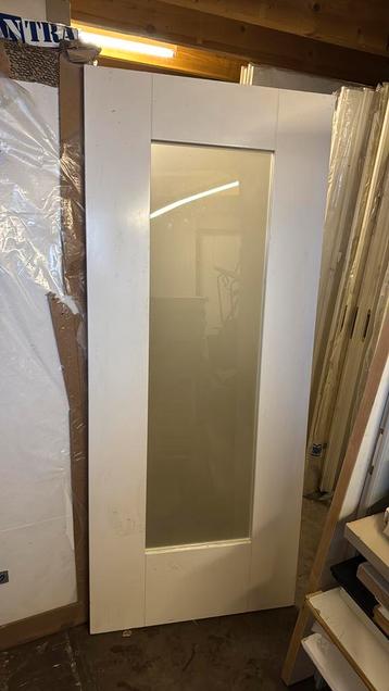 Verschillende Opdek paneeldeuren 83x201.5 cm met melkglas  beschikbaar voor biedingen