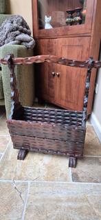 Brutalist houten vintage krantenbak, Antiek en Kunst, Ophalen of Verzenden