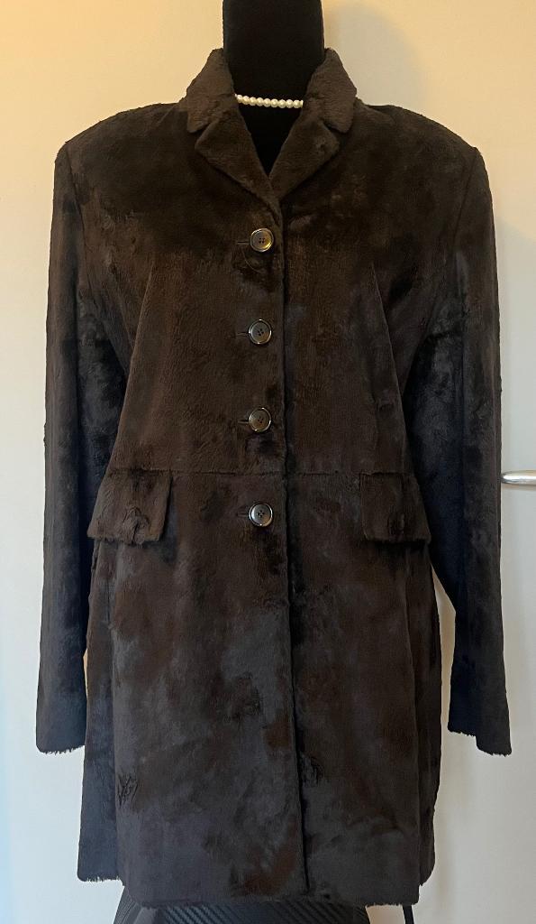 donkerbruine nepbont blazerjas faux fur van Olsen maat 42, Kleding | Dames, Jasjes, Kostuums en Pakken, Zo goed als nieuw, Jasje