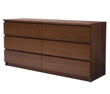 GEZOCHT: Ikea bruine Malm-kast elk formaat