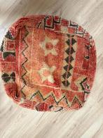 Nieuwe Marokkaanse berber wollen kelim, vloerkussen poef, Nieuw, Ophalen of Verzenden, 50 tot 75 cm, Vierkant