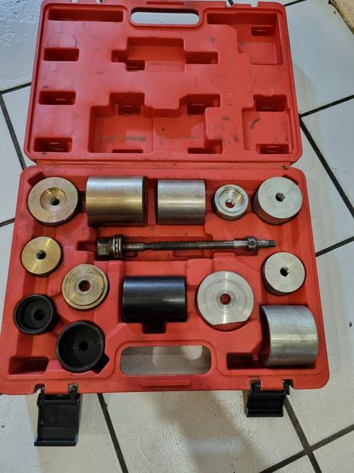 Lagerbus pers set - Gereedschap, Auto diversen, Autogereedschap, Gebruikt, Ophalen