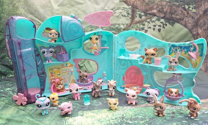 Grote Littlest Pet Shop set met accessoires +gratis huis LPS, Verzamelen, Poppetjes en Figuurtjes, Gebruikt, Ophalen of Verzenden
