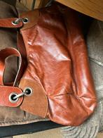 Bruine leren handtas ‘Prada’, Sieraden, Tassen en Uiterlijk, Tassen | Damestassen, Ophalen of Verzenden, Gebruikt, Bruin, Handtas