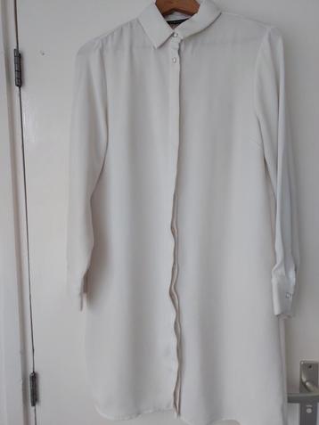 Witte blouse jurk beschikbaar voor biedingen